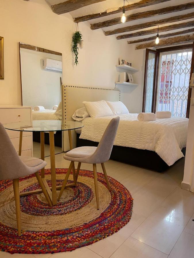 La Curiosa Del Casc Antic Apartment Tarragona Exterior photo