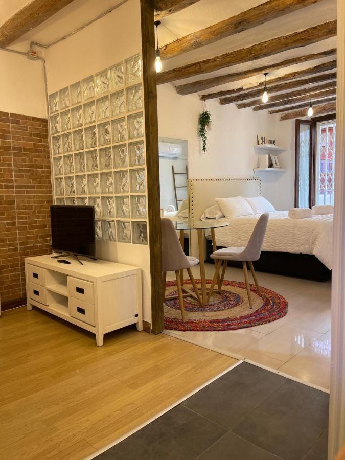 La Curiosa Del Casc Antic Apartment Tarragona Exterior photo